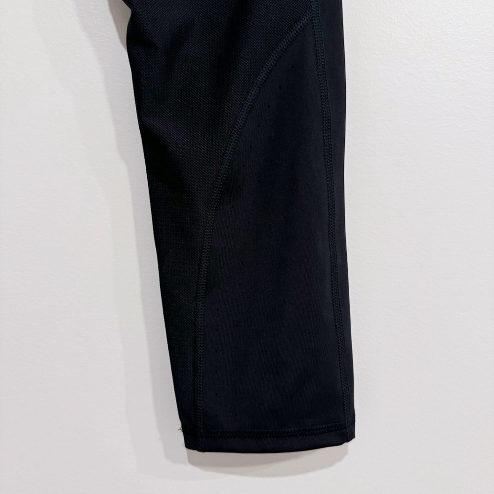 Under Armour | High Waist Leggings Black Mid Calf Length Size Large - Picture 5 of 7
